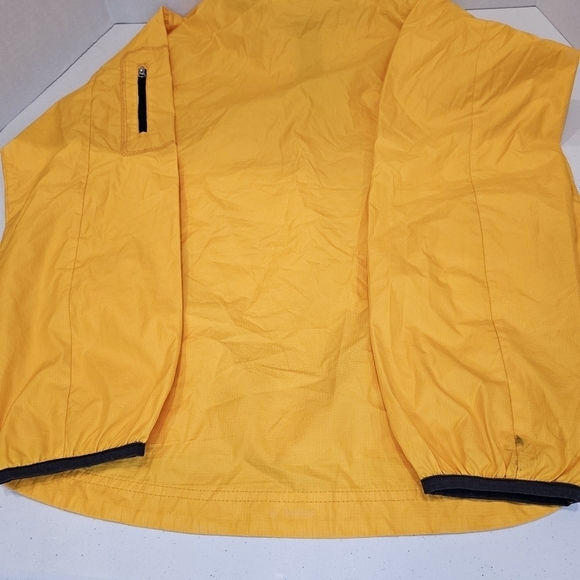 Iowa State University Half Zip pullover Men's Size Medium Yellow Windbreaker - Picture 7 of 11